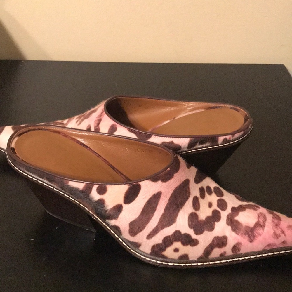 Ladies mule